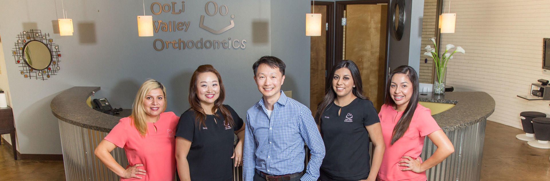 Orthodontist office in Phoenix OoLi Orthodontics